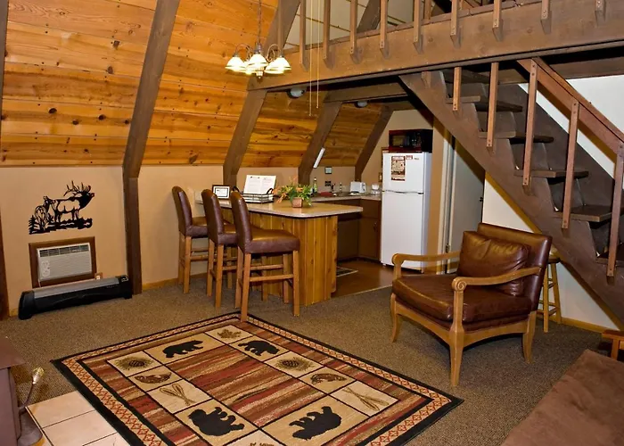 Cabins On Strawberry Hill Pine